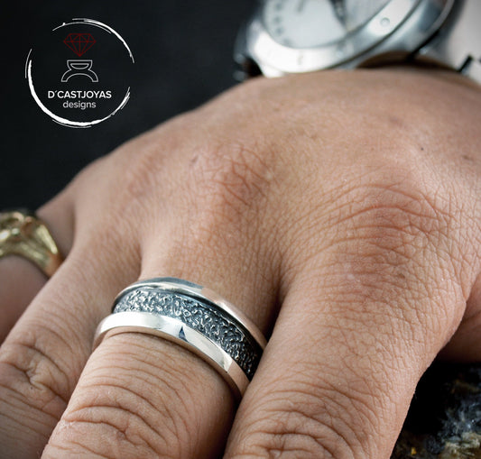 Anillo rústico plata 925 con texturas martilladas, Anillo  boda hombre, Joyería contemporánea, Anillo estilo urbano, Anillo artesanal - D´Cast