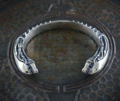Brazalete plata de ley maciza con dos cabezas de Xenomorfo - D´Cast