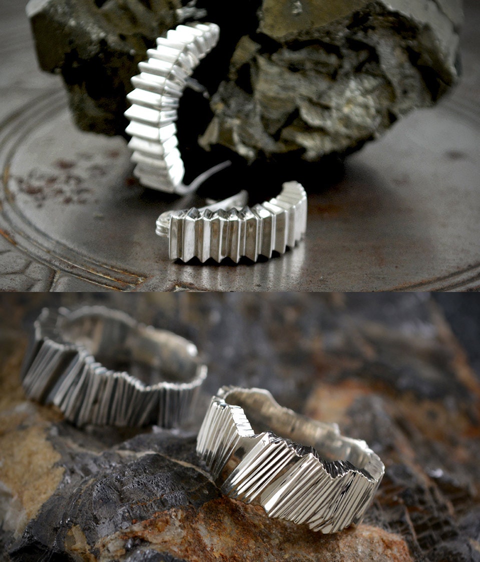 Silver half hoop earrings, Zigzag hoops, Contemporary jewelry, Gift for her, Minimalist style, Handmade earrings