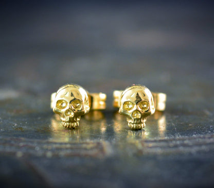 Piercing calavera diminuta en oro sólido de 14k y 18k - D´Cast