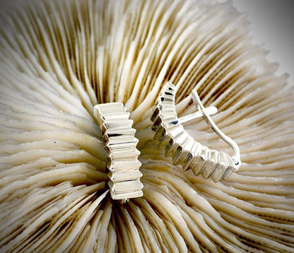 Silver half hoop earrings, Zigzag hoops, Contemporary jewelry, Gift for her, Minimalist style, Handmade earrings