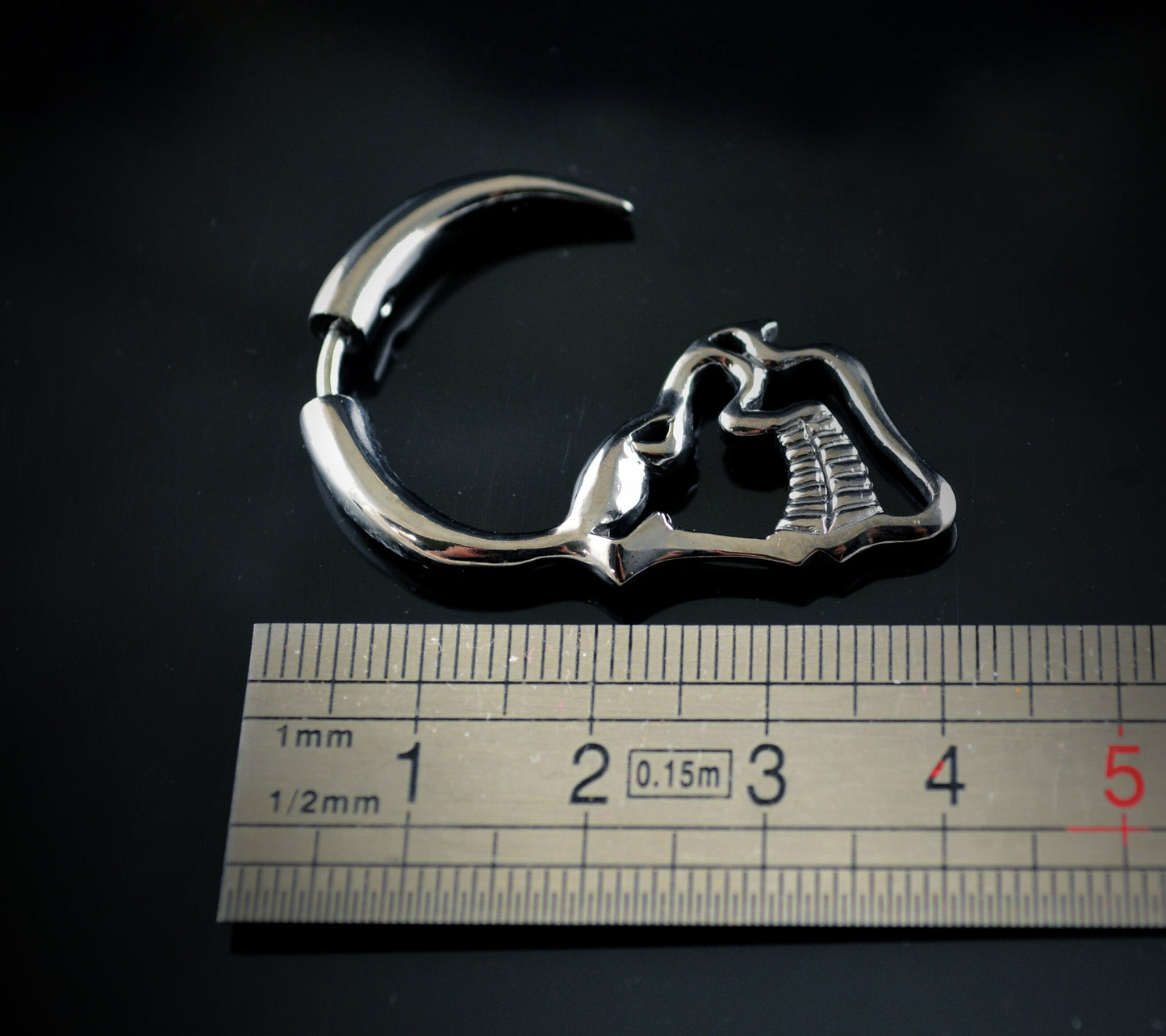 Large 925 silver hoop earring, Skull profile hoop earrings, Large silver calevara earring, Urban jewelry, Handmade earring,