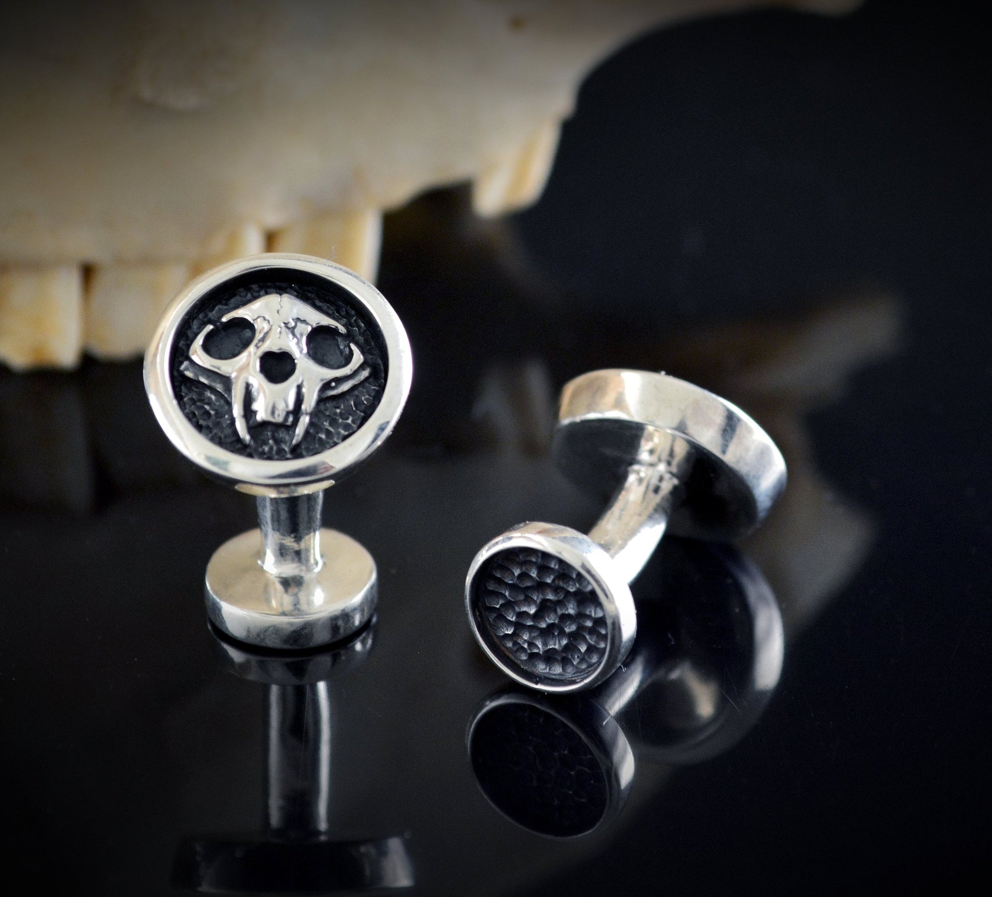 Gemelos de camisa con calavera de gato hechos a mano en plata de ley maciza, Regalo de boda para amantes de gatos - D´Cast