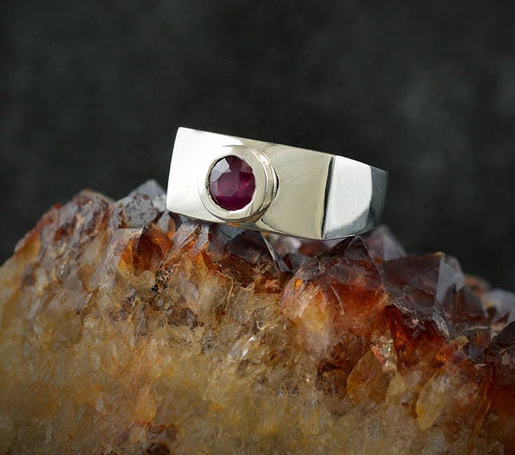 Solid silver straight band ring, Ruby solitaire ring, Men's wedding ring, Artisan ring, Handmade ring, Contemporary jewelry