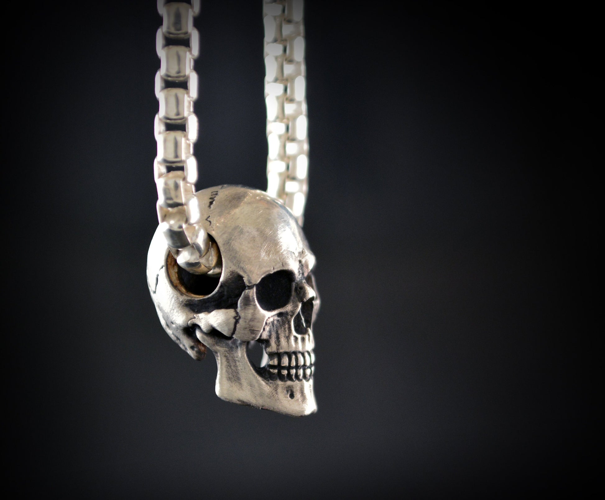 Colgante Calavera completa de plata , Calavera humana hecha a mano en plata de ley, Colgante Memento Mori, Regalo genial para él o ella - D´Cast