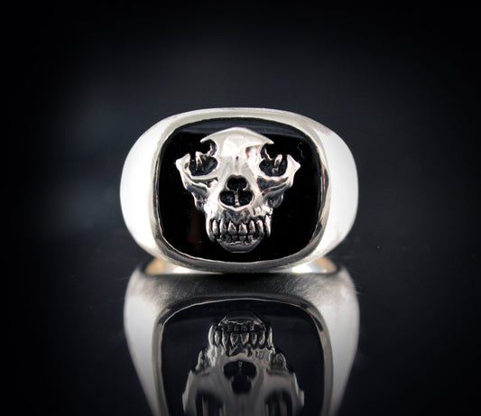 Anillo sello con calavera de lobo y ónix negro, Anillo exclusivo para él - D´Cast