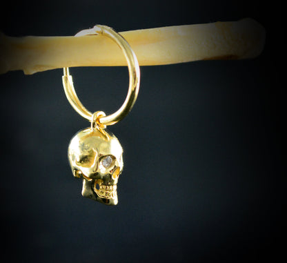 Aros con calavera de oro, Pendientes hechos a mano en oro 10k, 14k y 18k - D´Cast