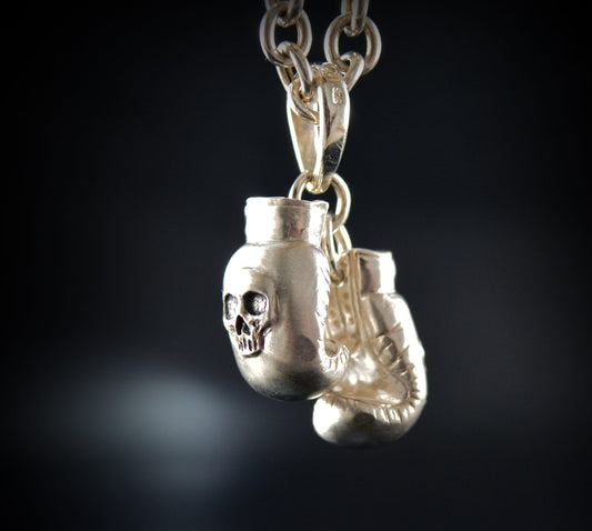 Colgante guantes de boxeo con calavera, Hechos a mano en plata de ley maciza, Regalo para luchadores - D´Cast