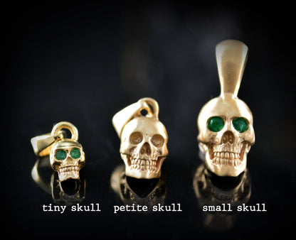 Colgante de calavera completa pequeña de oro, calavera de oro de 10k, 14k y 18k, colgante Memento mori - D´Cast