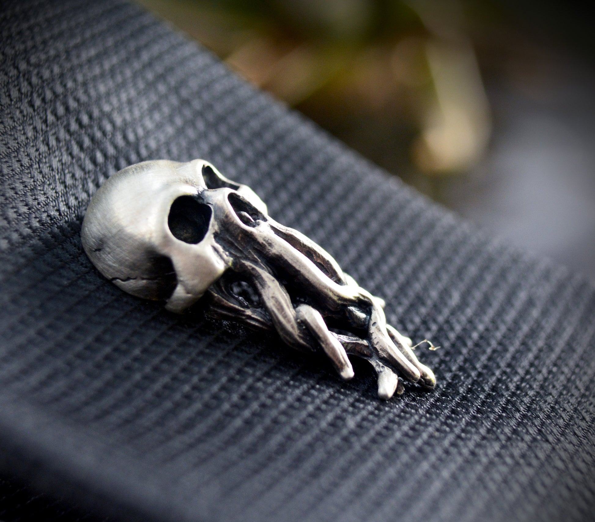 Pin Cthulhu hecho a mano en plata de ley, Broche calavera con tentáculos - D´Cast