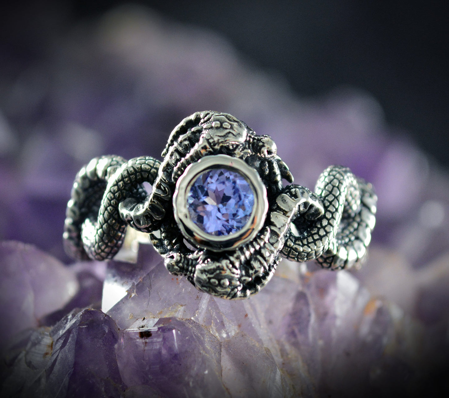 Anillo plata dragones, Solitario dragones con piedra azul, Anillo de compromiso, Regalo personalizado para Navidad - D´Cast