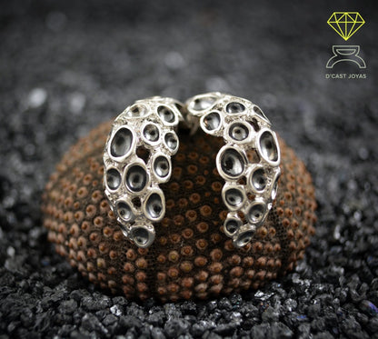 Pendientes  Plata Coral , Aros anchos de Plata, Coral Porite, Joyería de mar, Aros abiertos plata, Regalo para ella, Pendiente artesanal - D´Cast